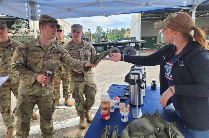 USO Supports Deployed Service Members Overseas